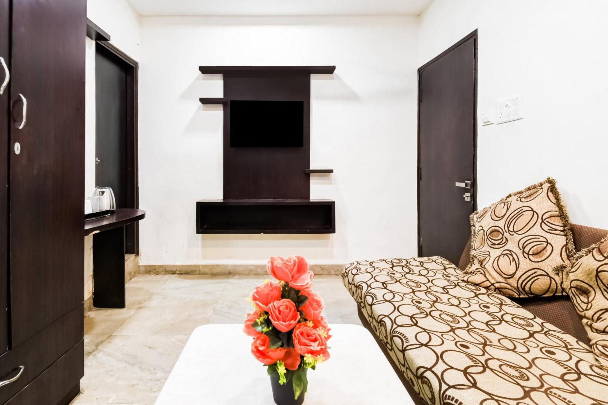 Super Hotel O Raipur City Center Formerly Hotel Edge Екстер'єр фото